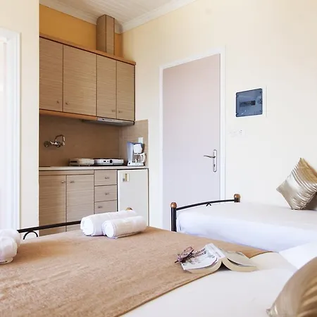 Apartment Tasoula & *