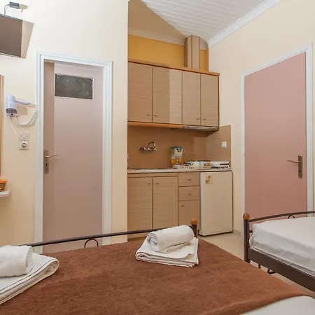 Tasoula & Apartment