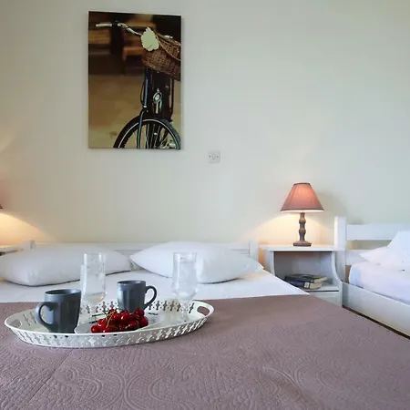 Tasoula & Apartment