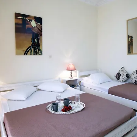 Apartment Tasoula & *
