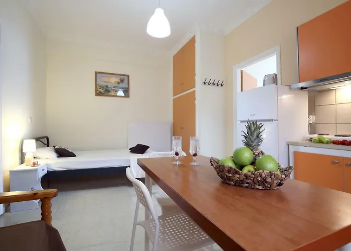 Lägenhet Tasoula & *